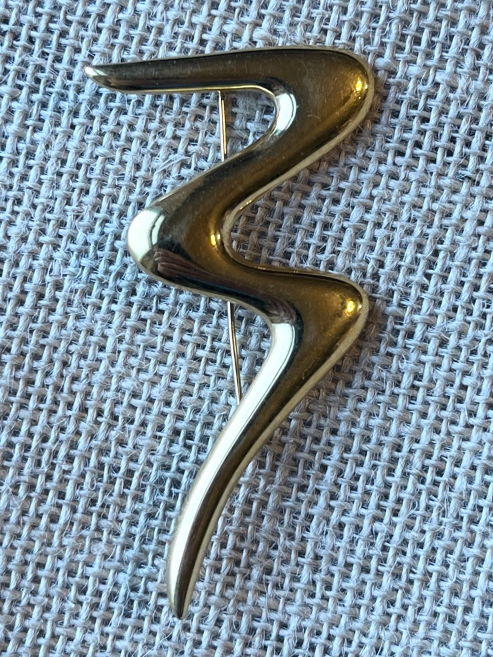 Trifari Vintage Zig Zag Gold Brooch